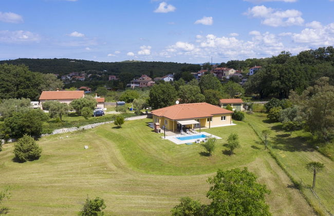 Villa in Sorici With Private Pool - Photo 23