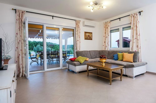 Photo 22 - Attractive Villa in Sorici With Swimming Pool