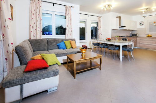 Photo 15 - Attractive Villa in Sorici With Swimming Pool