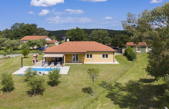 Villa in Sorici With Private Pool - Photo 28
