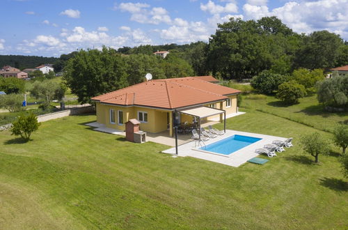 Photo 27 - Attractive Villa in Sorici With Swimming Pool