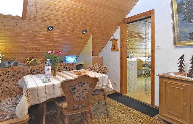 Serene Stay With Garden - Foto 12