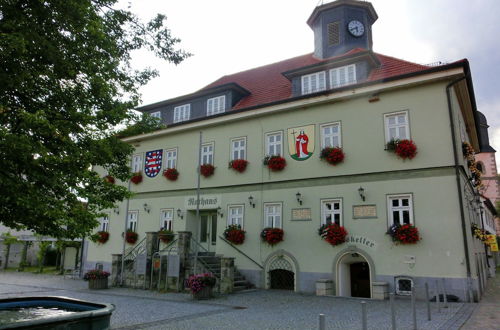 Foto 13 - Romantic Apartment With Courtyard