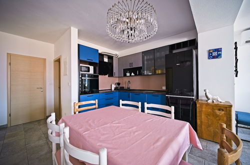 Photo 13 - Dream vacation apartment Postira