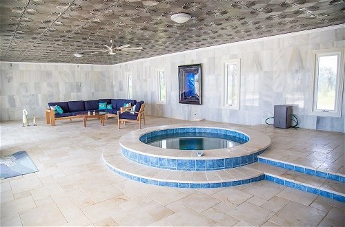 Foto 54 - Ocean Mansion on the Beach, Private Pool, Hot Tub