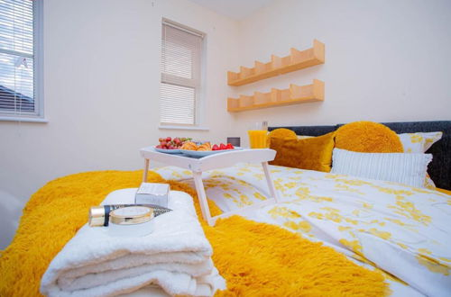 Foto 3 - Beautiful two Bedrooms Ensuite Apartment