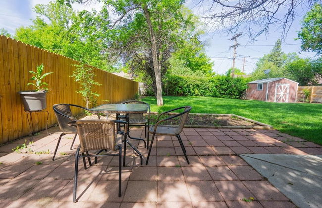 The Denver Den in Mayfair Park Enormous Backyard With Grill Sleeps 7 - Foto 18