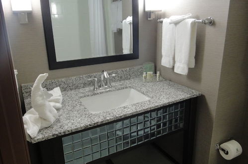 Photo 17 - Holiday Inn San Antonio Northwest, an IHG Hotel