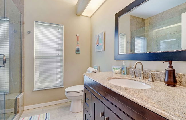 Cape Coral Pool Home With Boat Lift, Access to Gulf - Foto 16