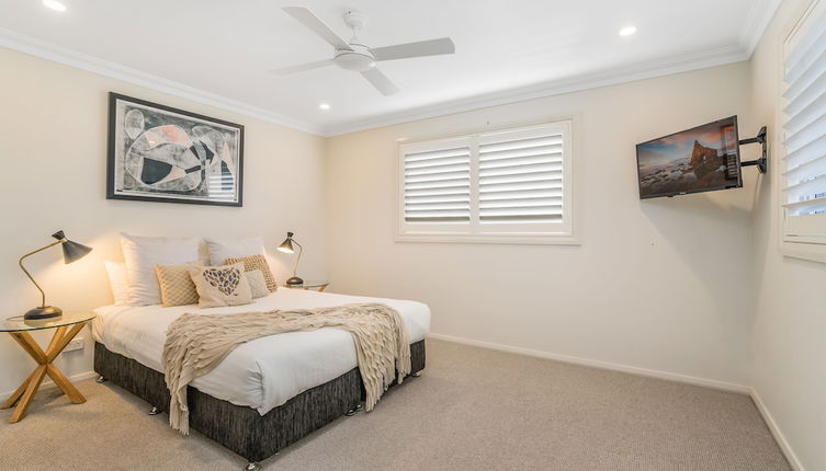 Photo 1 - Newcastle Short Stay Apartments - Adamstown Townhouses