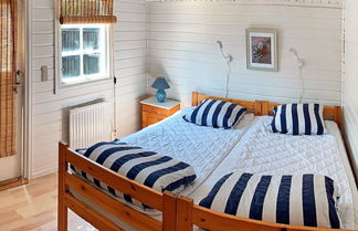 Photo 3 - 5 Person Holiday Home in Strandby