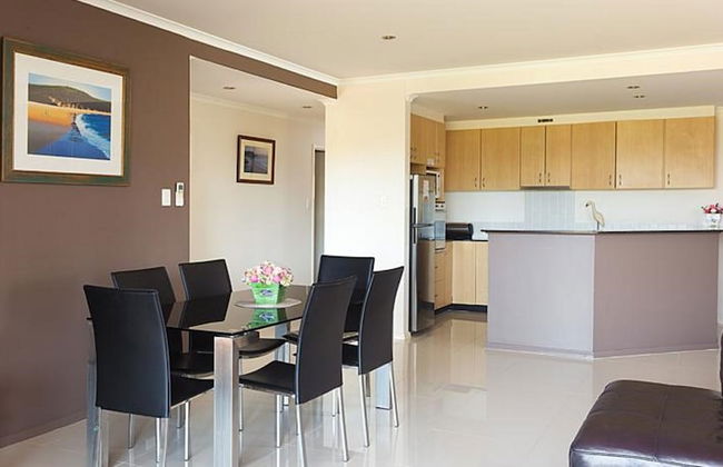 Avoca Palms Resort Apartments - Photo 8