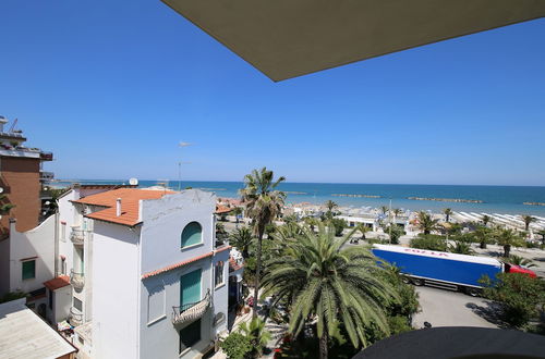 Foto 32 - Apartment 30 Meters From the sea With 6 Beds With Full sea View