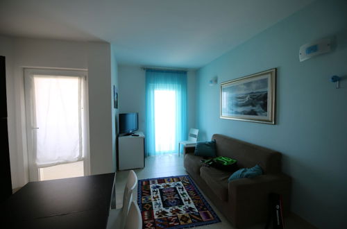 Foto 22 - Apartment 30 Meters From the sea With 6 Beds With Full sea View