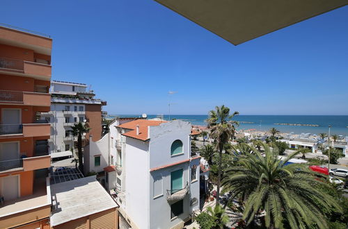 Foto 33 - Apartment 30 Meters From the sea With 6 Beds With Full sea View