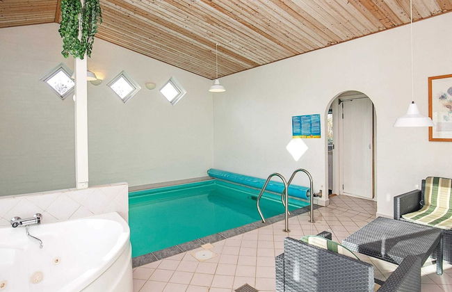 8 Person Holiday Home in Ulfborg-by Traum - Foto 3