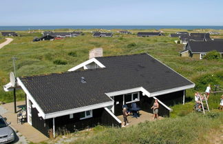 Photo 1 - 8 Person Holiday Home in Hjorring