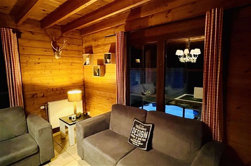 Foto 10 - Charming Chalet in Waimes With Sauna and Jacuzzi