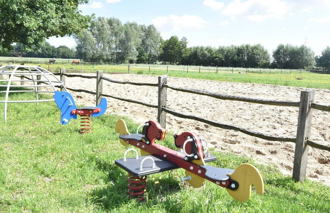 Tasteful Holiday Home in Sijsele-brugge With Garden - Foto 11
