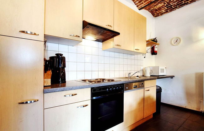 Spacious Holiday Home in Richelle With Private Terrace - Photo 4