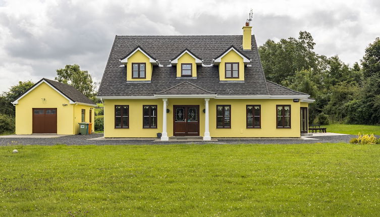 Photo 1 - Large 5-bed Country House, Aughagower, Westport,