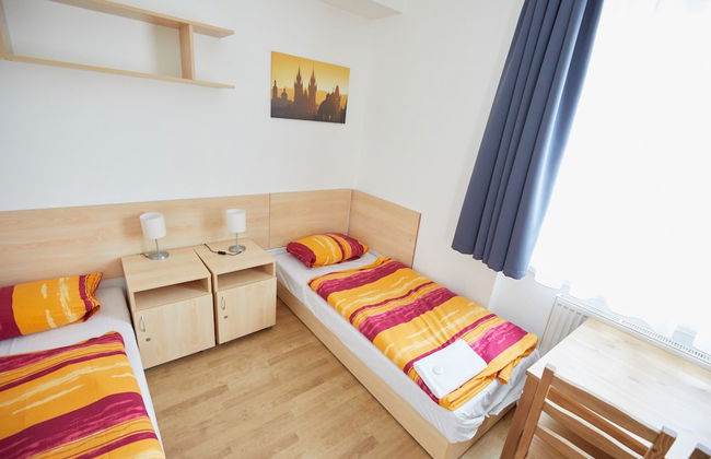 University Hotel - Photo 26