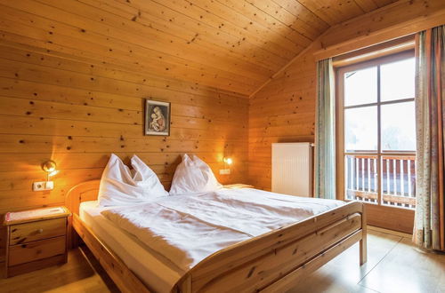 Foto 5 - Cozy Chalet With Sauna in Grossarl