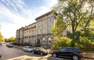 Photo 1 - JOIVY Doune Terrace Apartment: Edinburgh New Town Prime Location