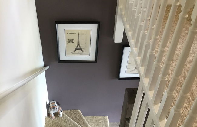 Impeccable Cottage Suitable for 2 Adults & 1 Child - Photo 19