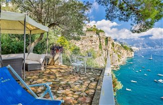 Photo 3 - Luxury Room With sea View in Amalfi ID 3929