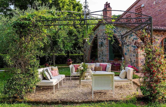 Villa Medicea in Orentano - Photo 9