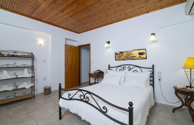 Villa John Dimeon Kato Achaia With Pool - Foto 2