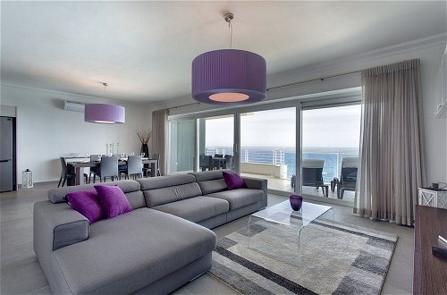 Photo 3 - Pure Luxury Apartment With Pool