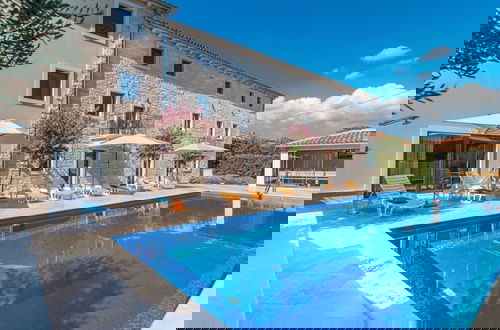 Foto 39 - Stunning Villa in Kringa With Swimming Pool