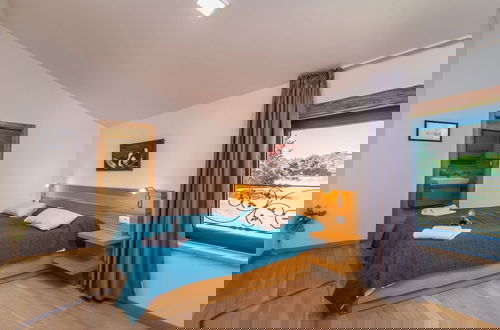 Foto 11 - Stunning Villa in Kringa With Swimming Pool