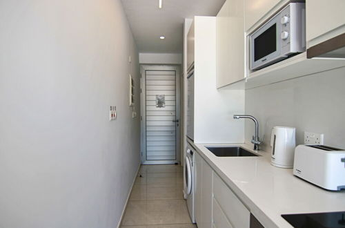 Foto 3 - Phaedrus Living - Seaside Luxury Flat Harbour 108