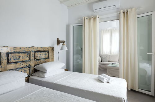 Photo 3 - Amperian Mykonos Suites & Villas