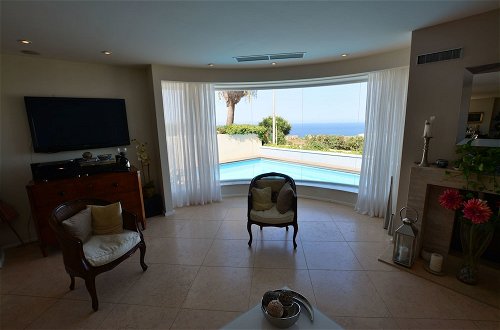 Foto 13 - Super 3 Bedroom Villa With Amazing Ocean Views