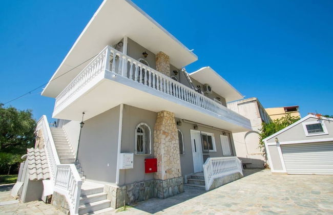 Immaculate 1-bed House in Zakynthos - Photo 14