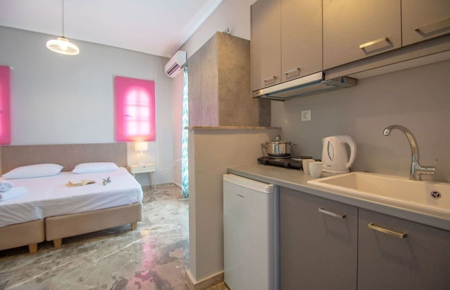 Immaculate 1-bed House in Zakynthos - Photo 3