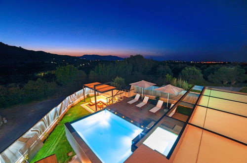 Photo 37 - Perla Villas with Heated Pool