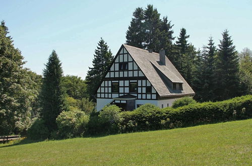 Photo 28 - Quaint Holiday Home near Ski Area in Neuastenberg