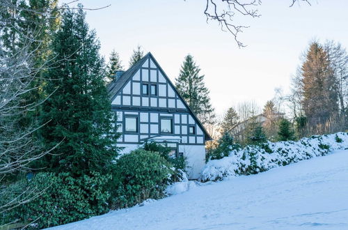 Photo 26 - Quaint Holiday Home near Ski Area in Neuastenberg