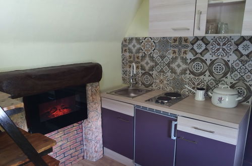 Foto 2 - Immaculate 2-bed Cottage Near Krka Waterfalls