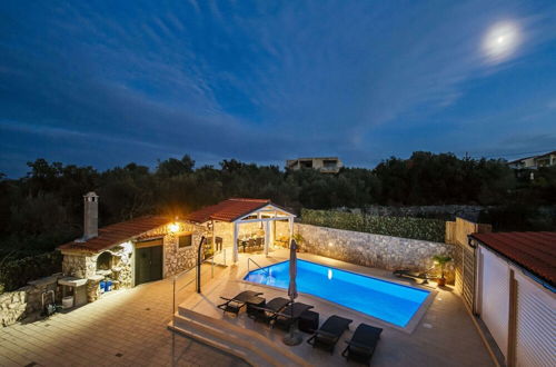 Foto 1 - Beautiful Holiday Home in Mali Iz With Pool