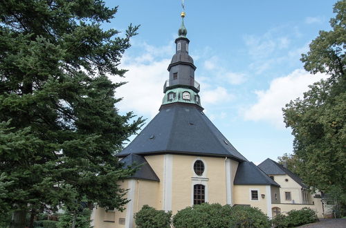 Photo 33 - Classy Holiday Home in Deutschneudorf near Glockenwanderweg