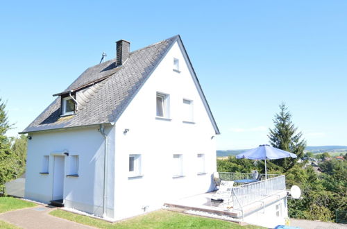 Photo 1 - Peaceful Holiday Home in Rascheid near Forest