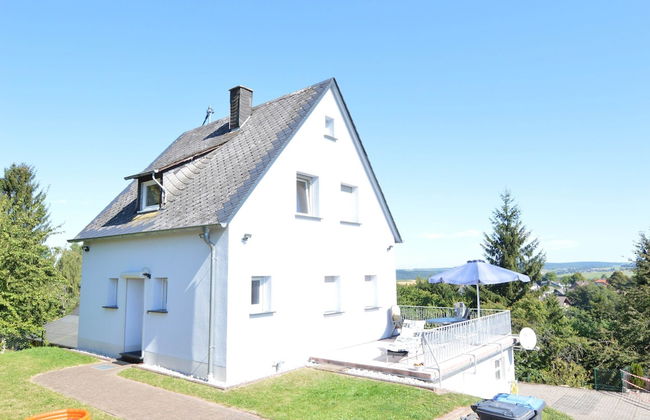 Peaceful Holiday Home in Rascheid near Forest - Foto 1