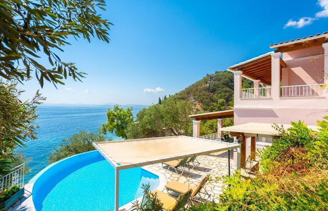 Villa Petros Large Private Pool Walk to Beach Sea Views A C Wifi Car Not Required - 180 - Foto 18