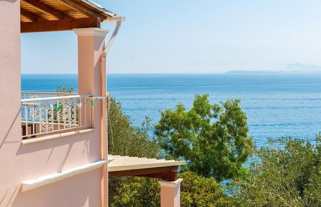Villa Petros Large Private Pool Walk to Beach Sea Views A C Wifi Car Not Required - 180 - Foto 13